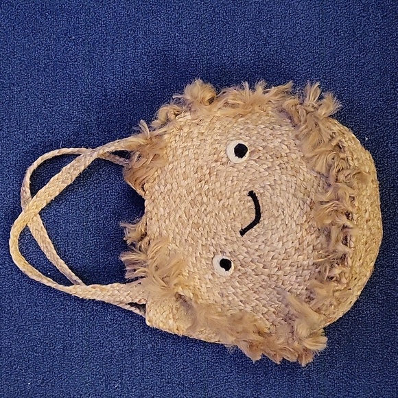 Wicker bag with a face - Picture 1 of 2